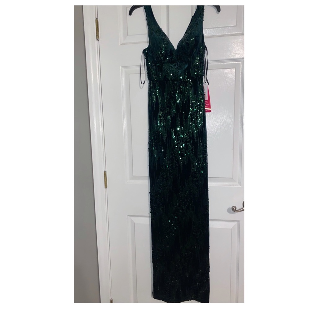 Dillard’s Prom dress